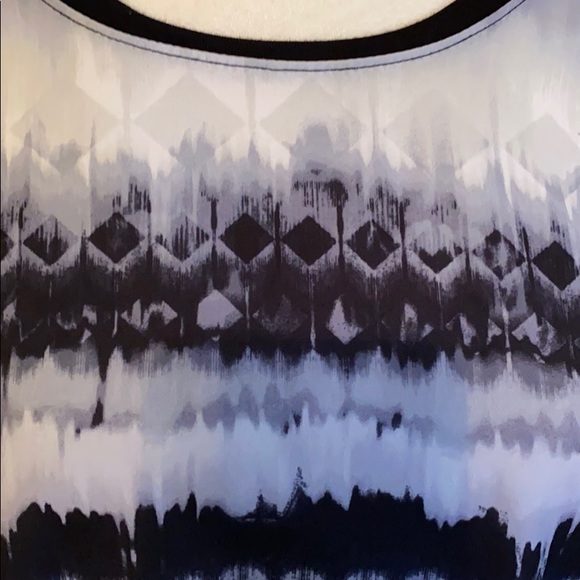 APT.9 blouse - Picture 3 of 10